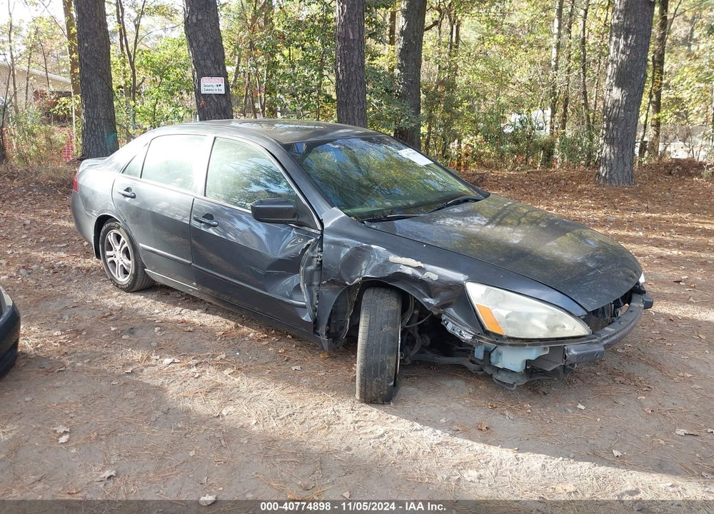 2007 HONDA ACCORD 2.4 EX VIN: 1HGCM56867A012137