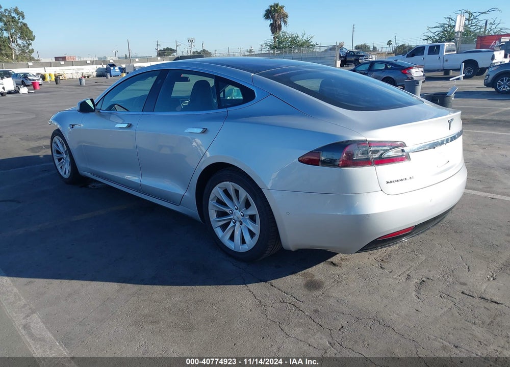 2017 TESLA MODEL S VIN: 5YJSA1E17HF184444