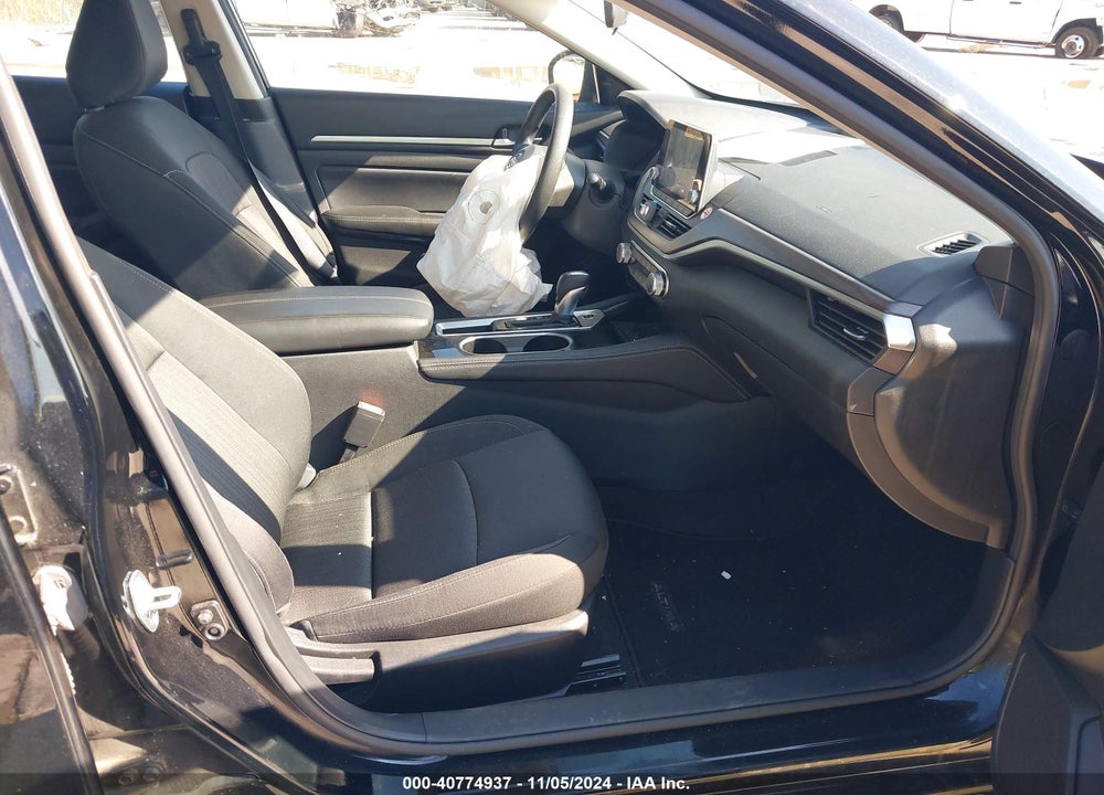 2023 NISSAN ALTIMA SV FWD VIN: 1N4BL4DV0PN389187