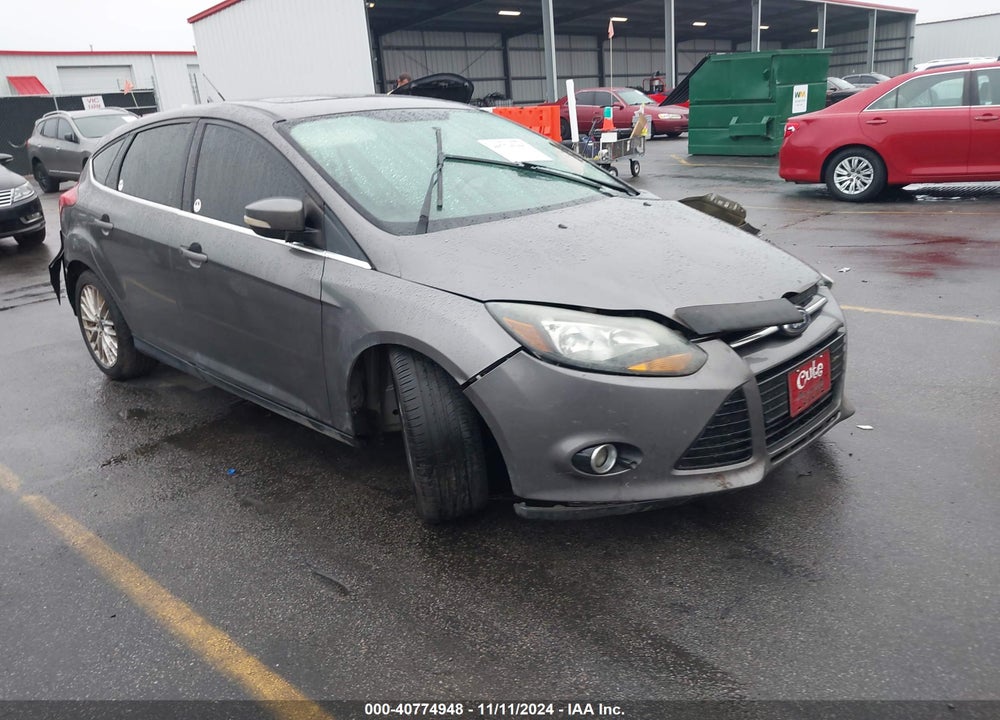2014 FORD FOCUS TITANIUM VIN: 1FADP3N29EL462237