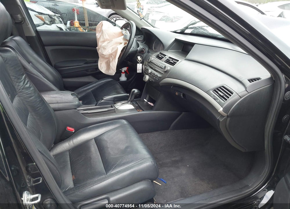 2011 HONDA ACCORD 2.4 SE VIN: 1HGCP2F62BA139335