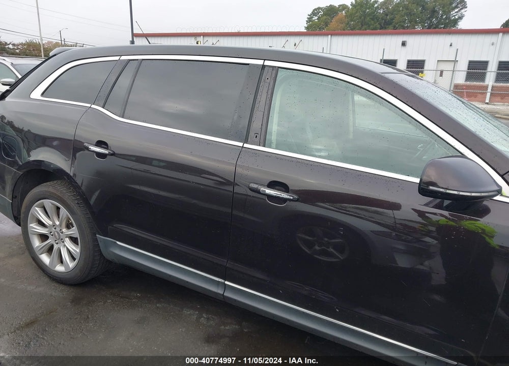 2014 LINCOLN MKT VIN: 2LMHJ5FKXEBL51803