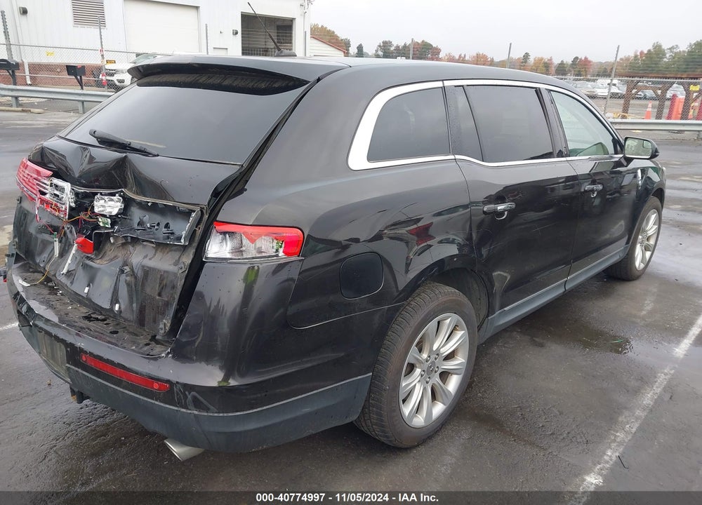 2014 LINCOLN MKT VIN: 2LMHJ5FKXEBL51803