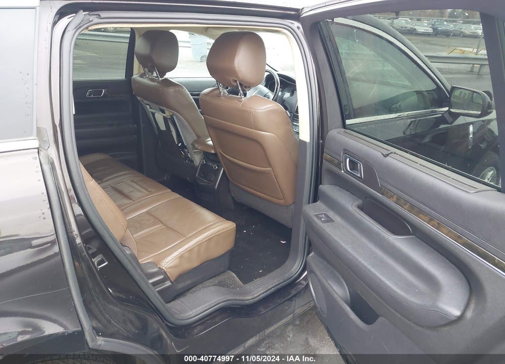 2014 LINCOLN MKT VIN: 2LMHJ5FKXEBL51803