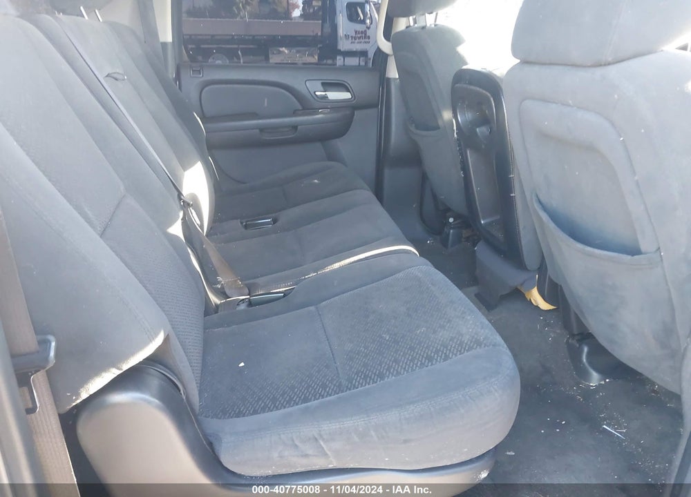 2007 CHEVROLET SUBURBAN 1500 LS VIN: 3GNFC16J67G185806