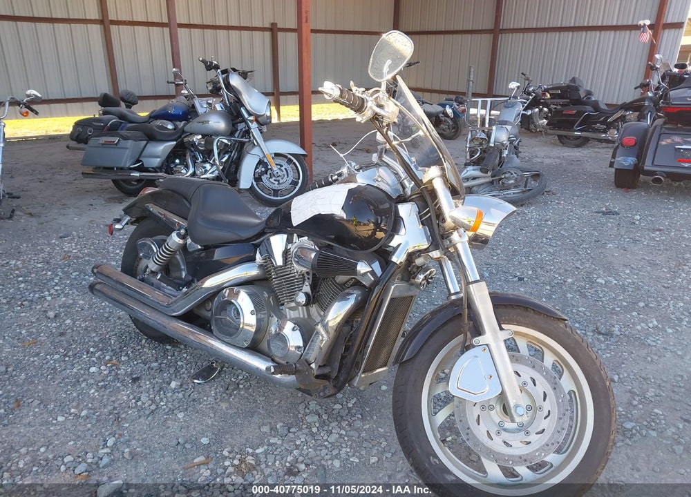 2004 HONDA VTX1300 C VIN: 1HFSC55124A000814