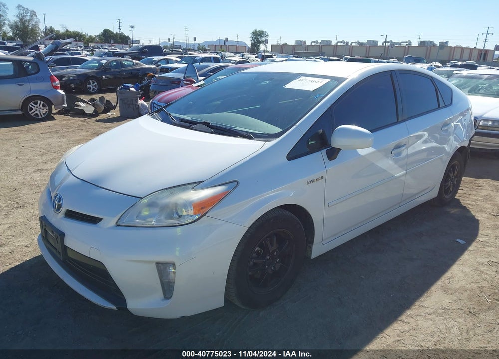 2013 TOYOTA PRIUS TWO VIN: JTDKN3DU5D5541756