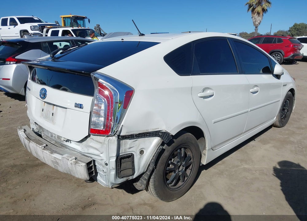 2013 TOYOTA PRIUS TWO VIN: JTDKN3DU5D5541756