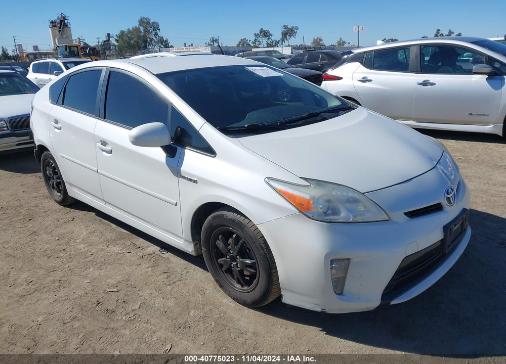 2013 TOYOTA PRIUS TWO VIN: JTDKN3DU5D5541756