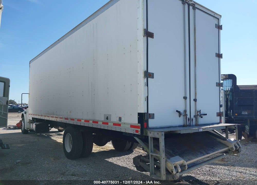 2018 FREIGHTLINER M2 106 VIN: 3ALACXFC9JDJM6092