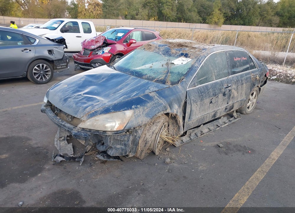 2004 HONDA ACCORD SDN EX VIN: JHMCM56624C020781