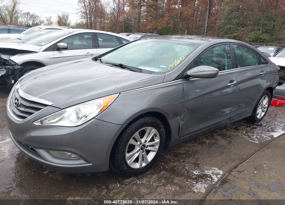 2013 HYUNDAI SONATA GLS VIN: 5NPEB4AC7DH603892