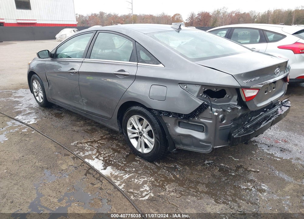 2013 HYUNDAI SONATA GLS VIN: 5NPEB4AC7DH603892