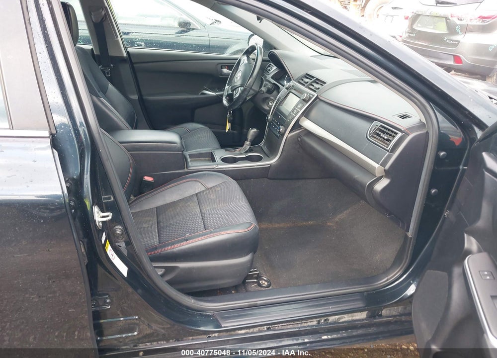2015 TOYOTA CAMRY SE VIN: 4T1BF1FK2FU953120