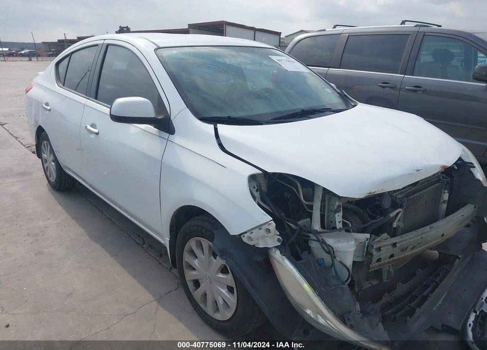 2013 NISSAN VERSA 1.6 SV VIN: 3N1CN7AP4DL879324