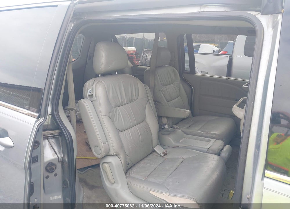 2009 HONDA ODYSSEY EX-L VIN: 5FNRL38789B042058