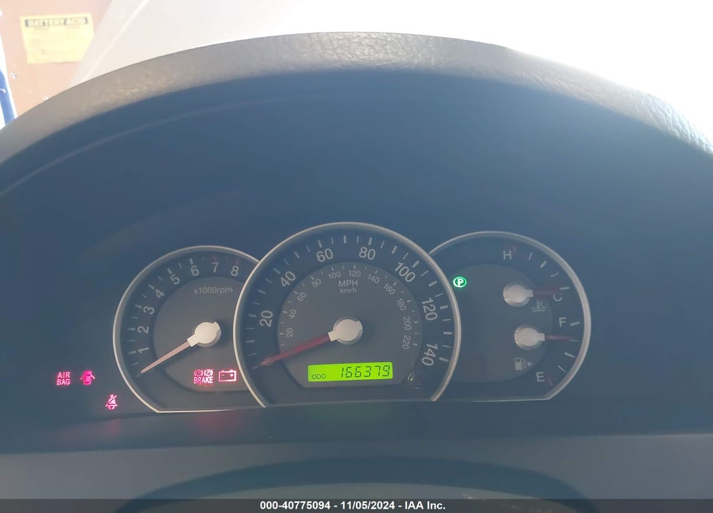 2008 KIA SORENTO LX VIN: KNDJD735885765724