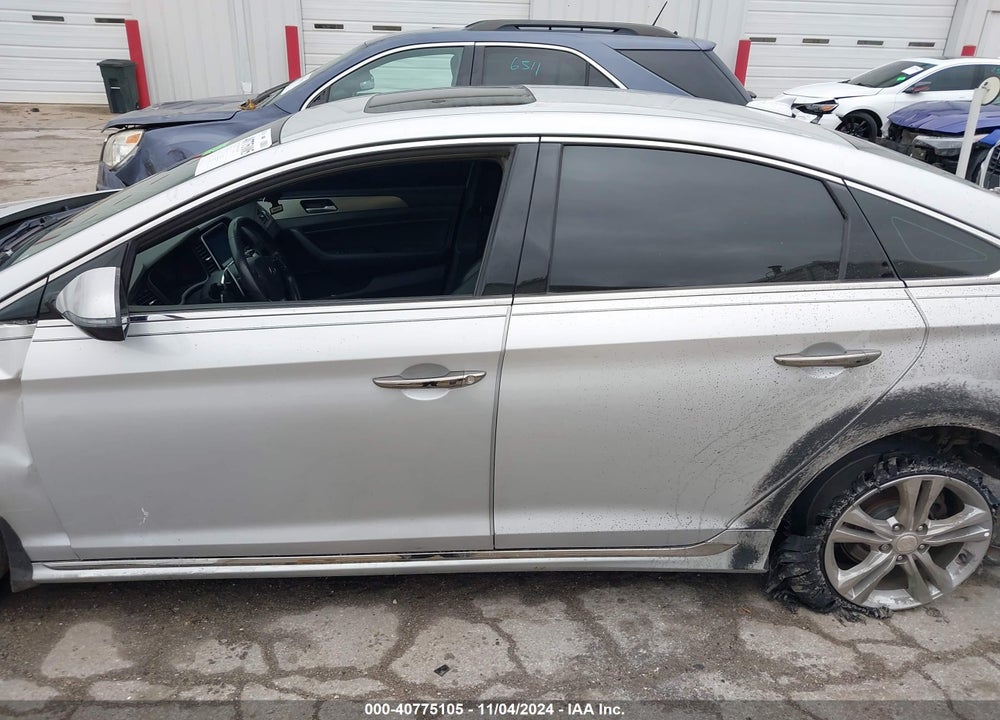 2018 HYUNDAI SONATA SPORT VIN: 5NPE34AF4JH693909