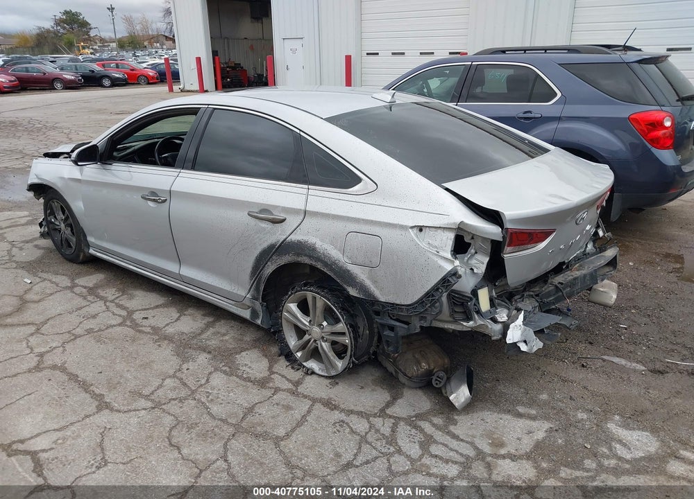 2018 HYUNDAI SONATA SPORT VIN: 5NPE34AF4JH693909