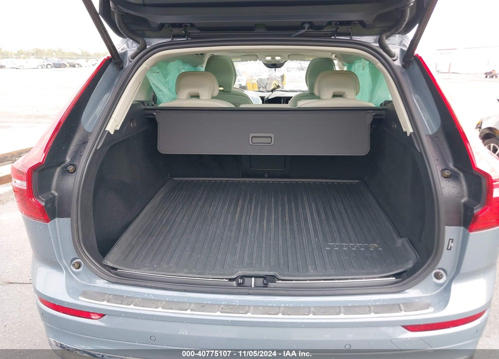 2022 VOLVO XC60 B5 INSCRIPTION VIN: YV4L12DL2N1977715