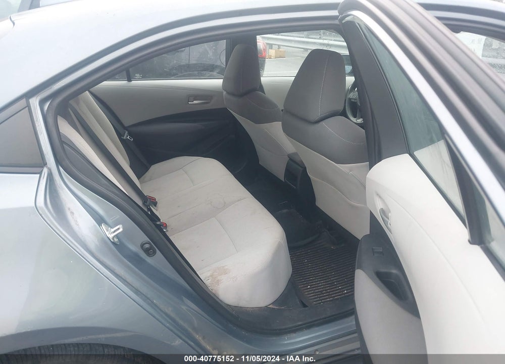 2020 TOYOTA COROLLA LE VIN: 5YFEPRAE7LP077894