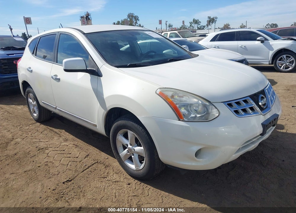 2013 NISSAN ROGUE S VIN: JN8AS5MT1DW545826
