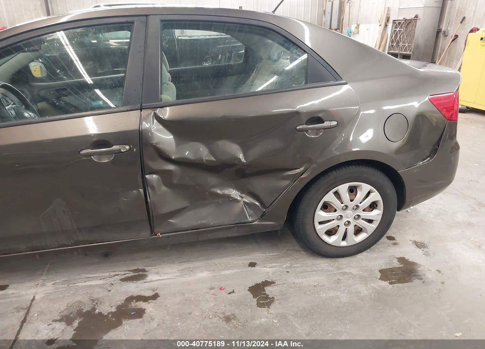 2010 KIA FORTE EX VIN: KNAFU4A23A5862877