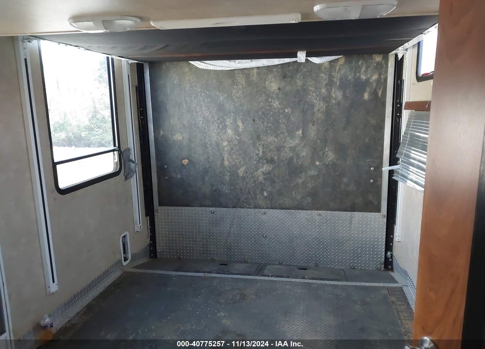 2009 KEYSTONE RAPTOR M3812TS VIN: 4YDF3812X9R800925
