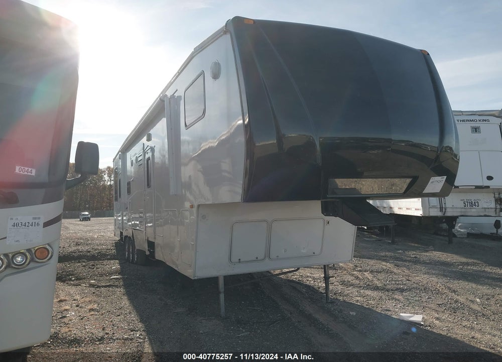 2009 KEYSTONE RAPTOR M3812TS VIN: 4YDF3812X9R800925