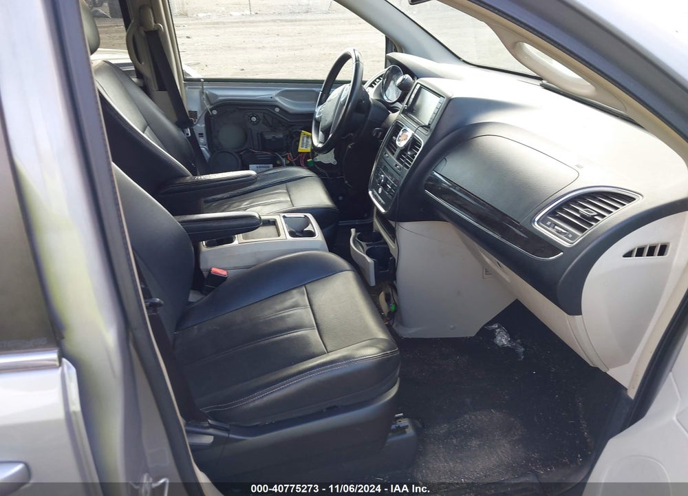 2014 CHRYSLER TOWN & COUNTRY TOURING VIN: 2C4RC1BGXER218586
