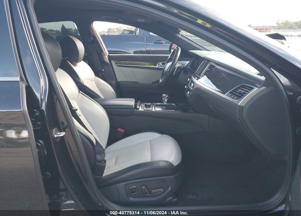 2018 GENESIS G80 3.3T SPORT VIN: KMHGN4JB0JU232384