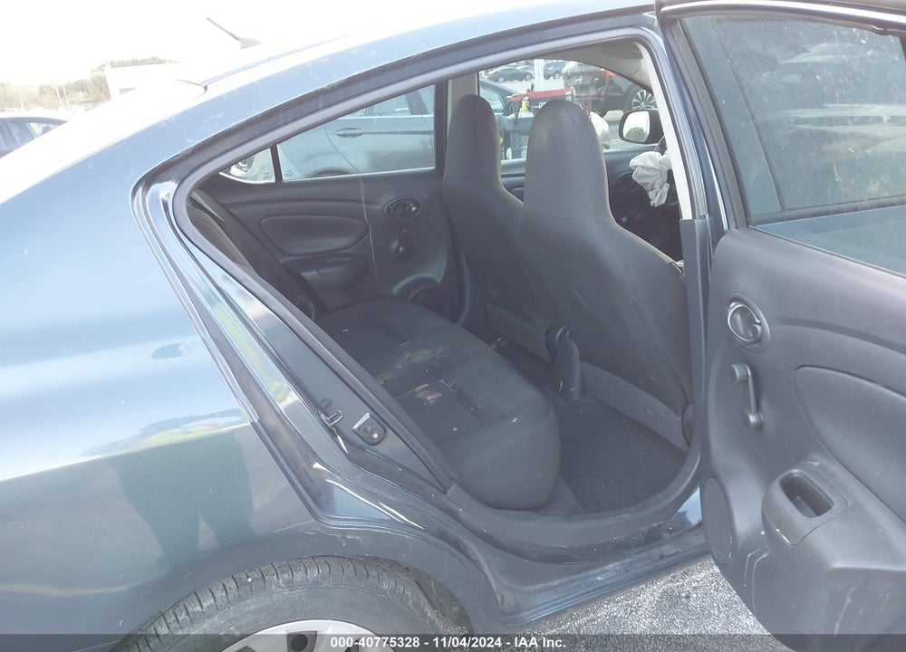 2015 NISSAN VERSA 1.6 S+ VIN: 3N1CN7AP4FL923390