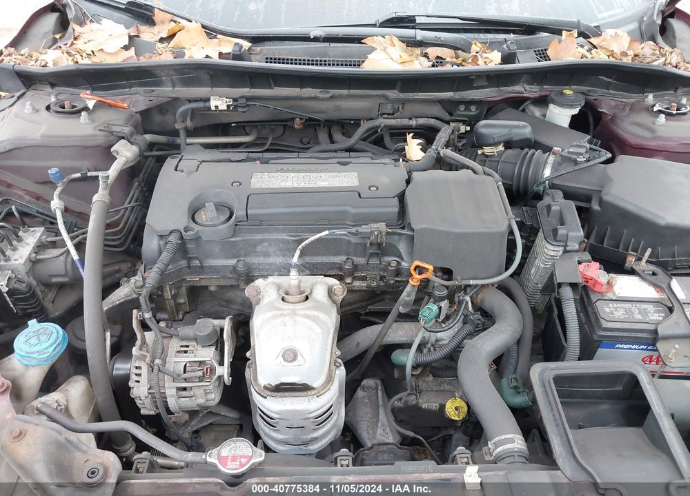 2015 HONDA ACCORD LX VIN: 1HGCR2F31FA251212