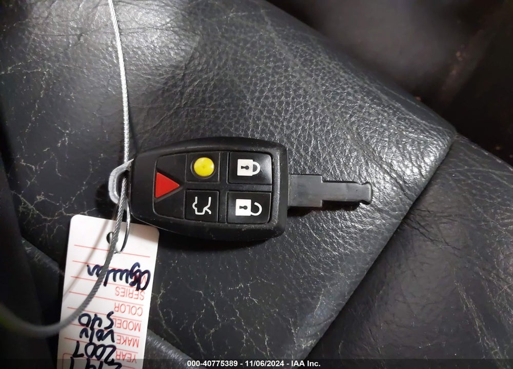 2007 VOLVO S40 2.4I VIN: YV1MS382972287365