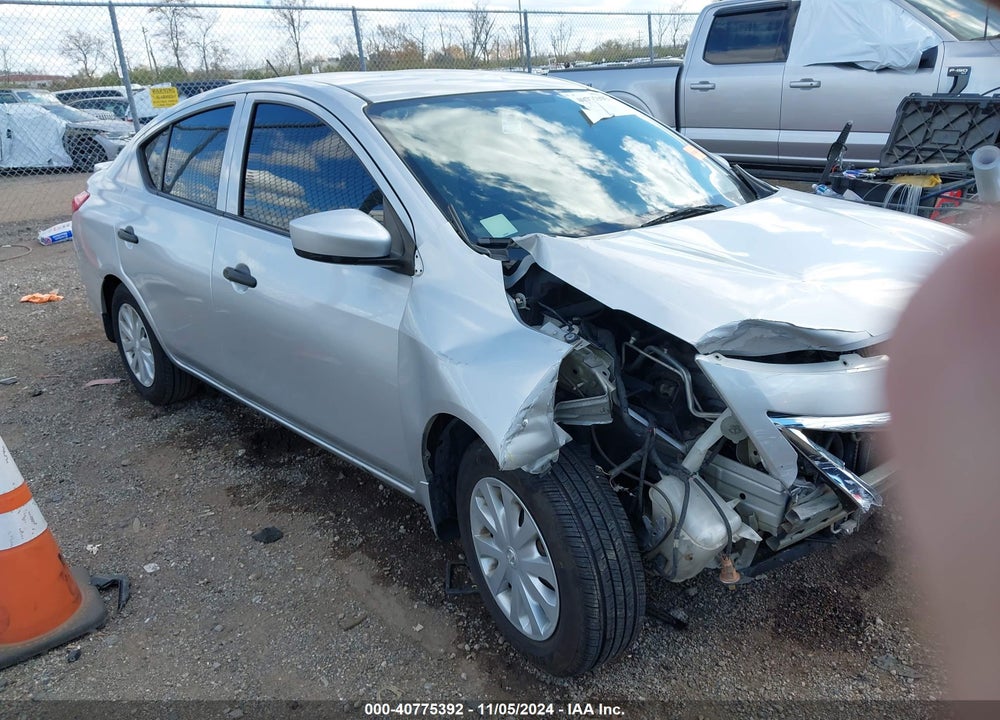 2016 NISSAN VERSA 1.6 S+ VIN: 3N1CN7AP3GL890139