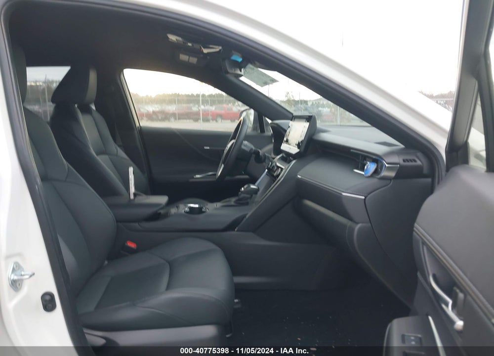 2022 TOYOTA VENZA XLE VIN: JTEAAAAH4NJ115046