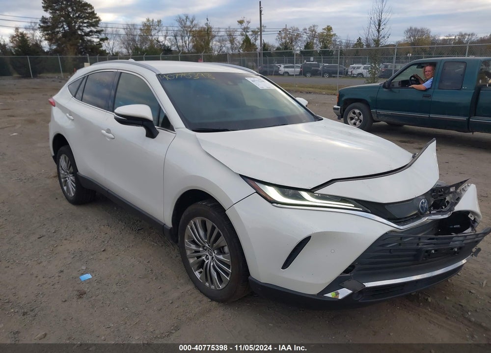 2022 TOYOTA VENZA XLE VIN: JTEAAAAH4NJ115046