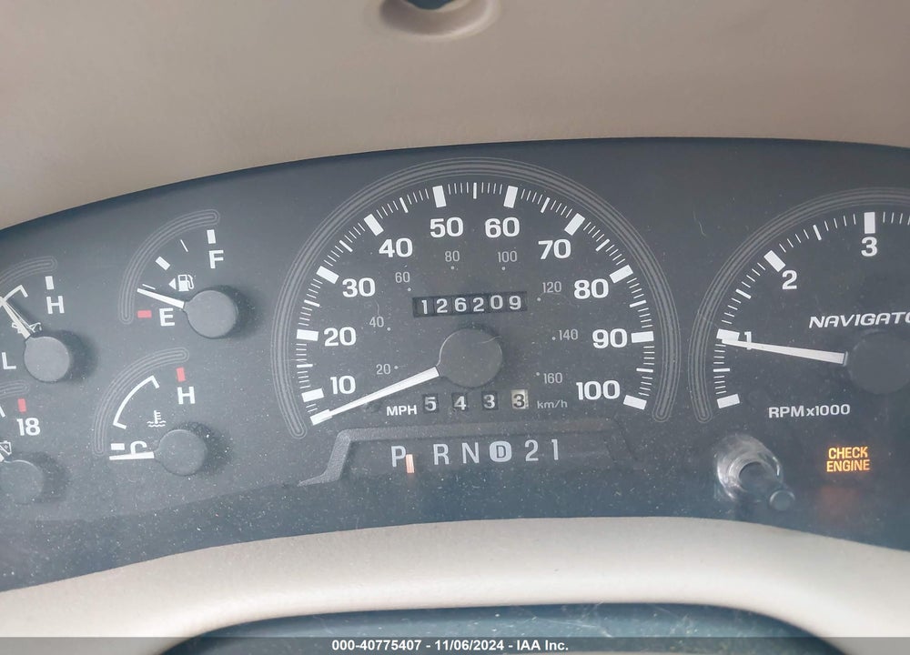 1998 LINCOLN NAVIGATOR VIN: 5LMPU28L9WLJ27598