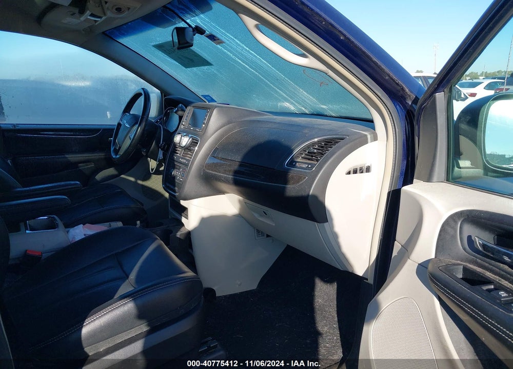 2014 CHRYSLER TOWN & COUNTRY TOURING VIN: 2C4RC1BG7ER158279