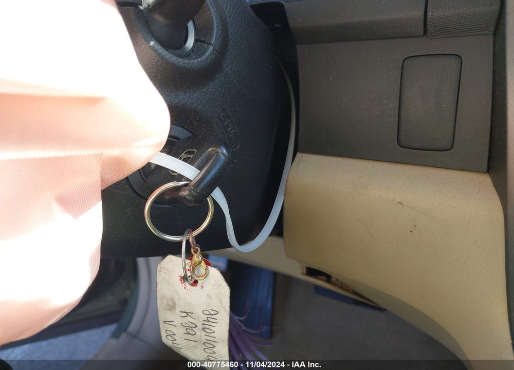 2007 HONDA CR-V LX VIN: JHLRE38337C004547