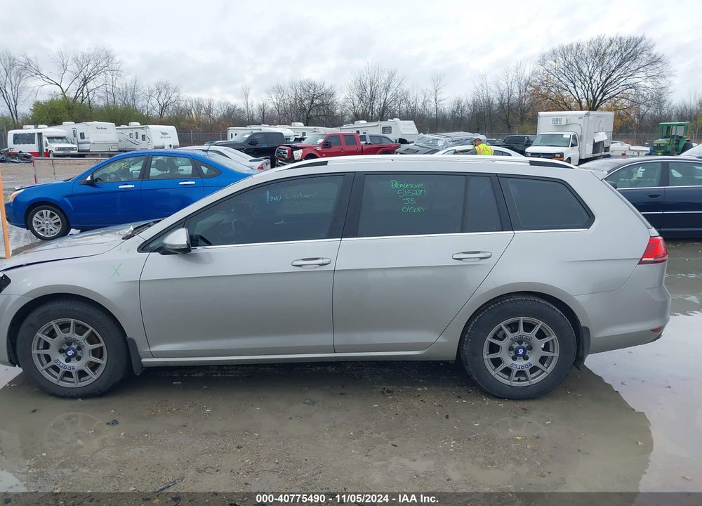 2015 VOLKSWAGEN GOLF SPORTWAGEN TDI SEL 4-DOOR VIN: 3VWCA7AU9FM500536