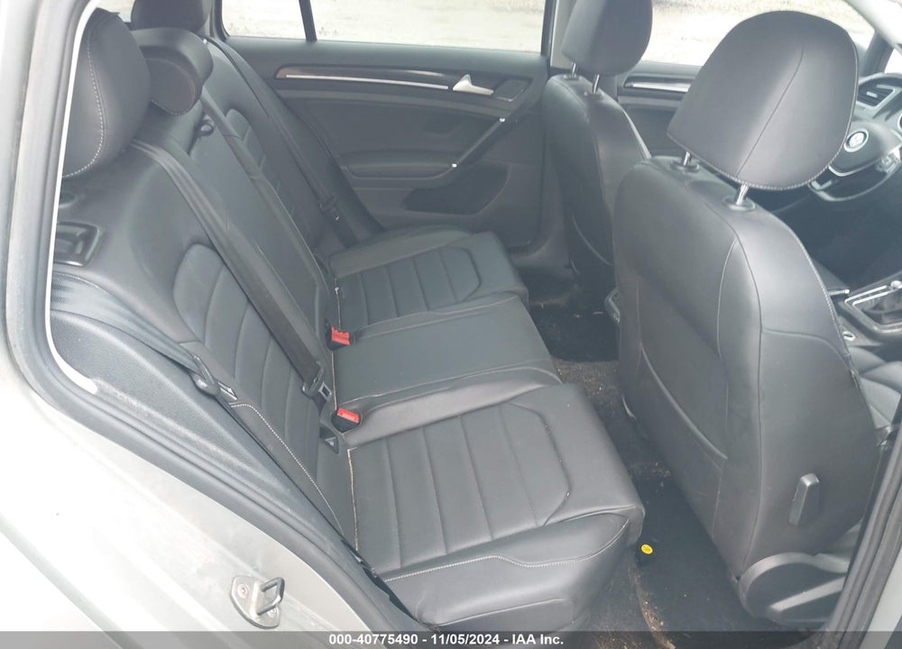 2015 VOLKSWAGEN GOLF SPORTWAGEN TDI SEL 4-DOOR VIN: 3VWCA7AU9FM500536