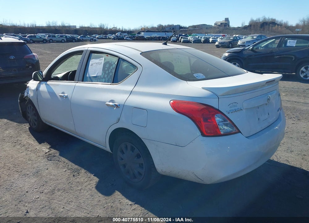 2014 NISSAN VERSA 1.6 SV VIN: 3N1CN7AP8EL831259