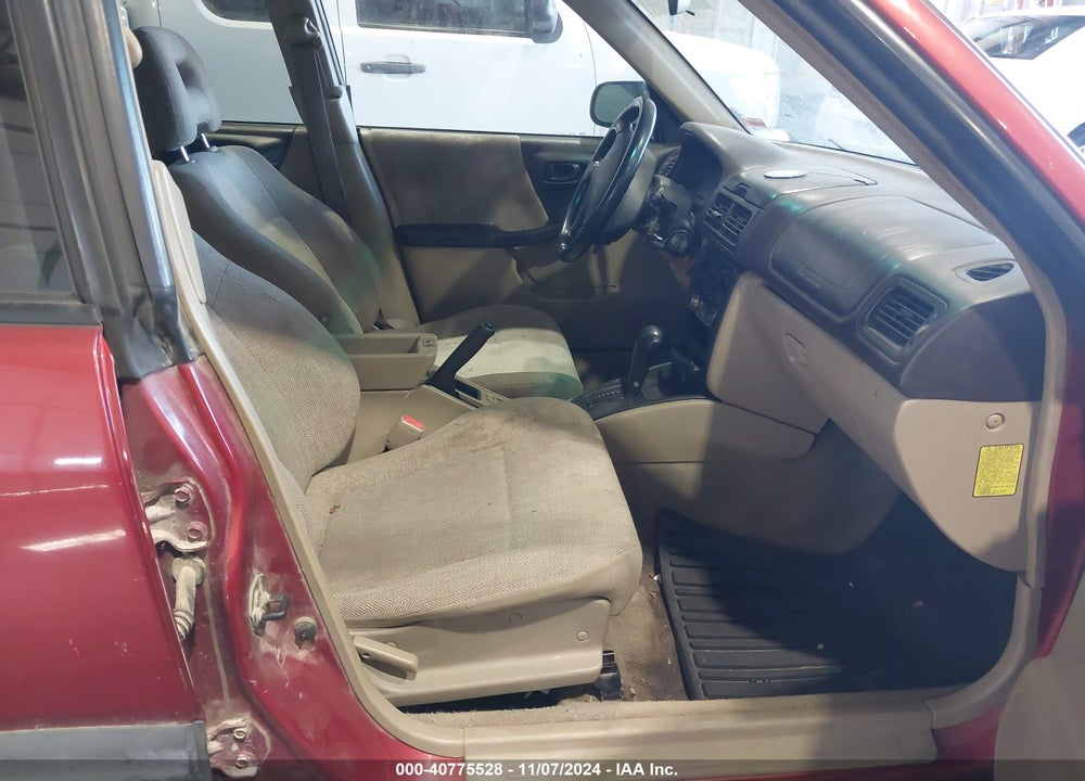 2001 SUBARU FORESTER L VIN: JF1SF63521H726551