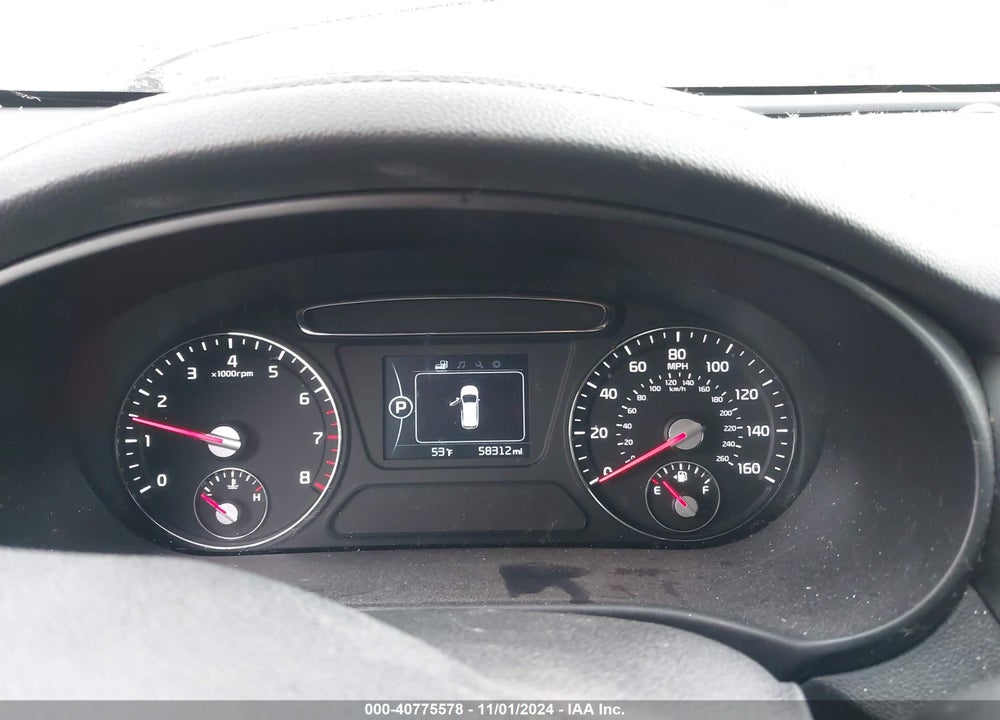 2017 KIA SORENTO 2.4L LX VIN: 5XYPG4A32HG201432