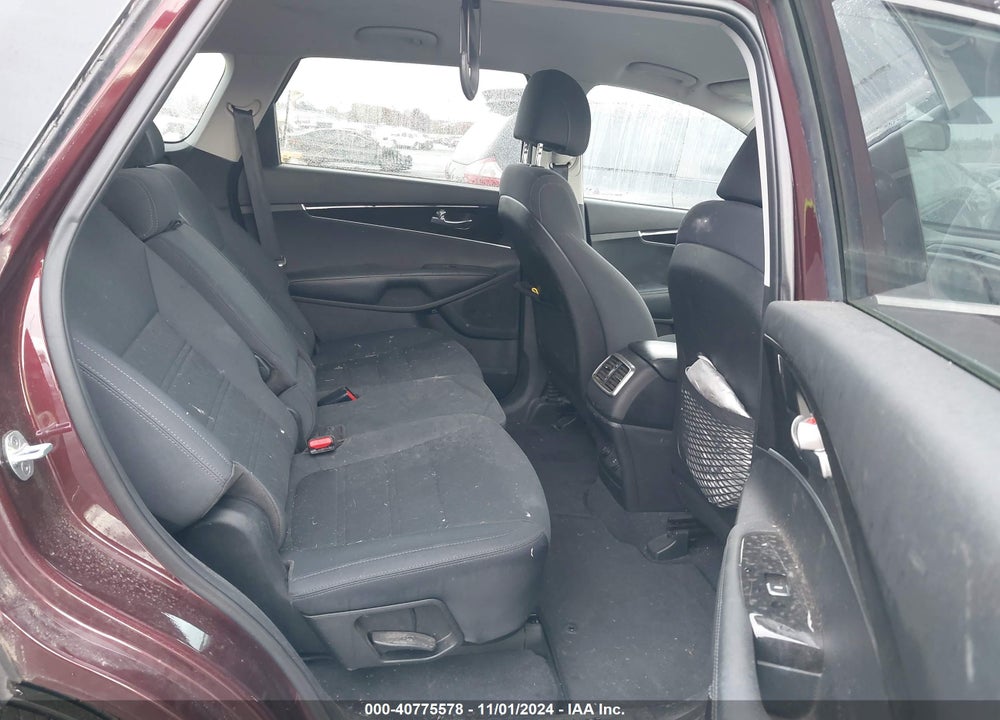 2017 KIA SORENTO 2.4L LX VIN: 5XYPG4A32HG201432