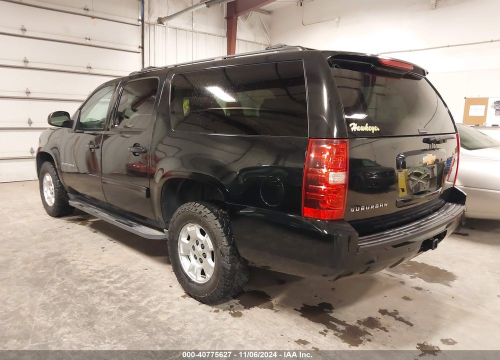 2013 CHEVROLET SUBURBAN 1500 LT VIN: 1GNSKJE71DR137178