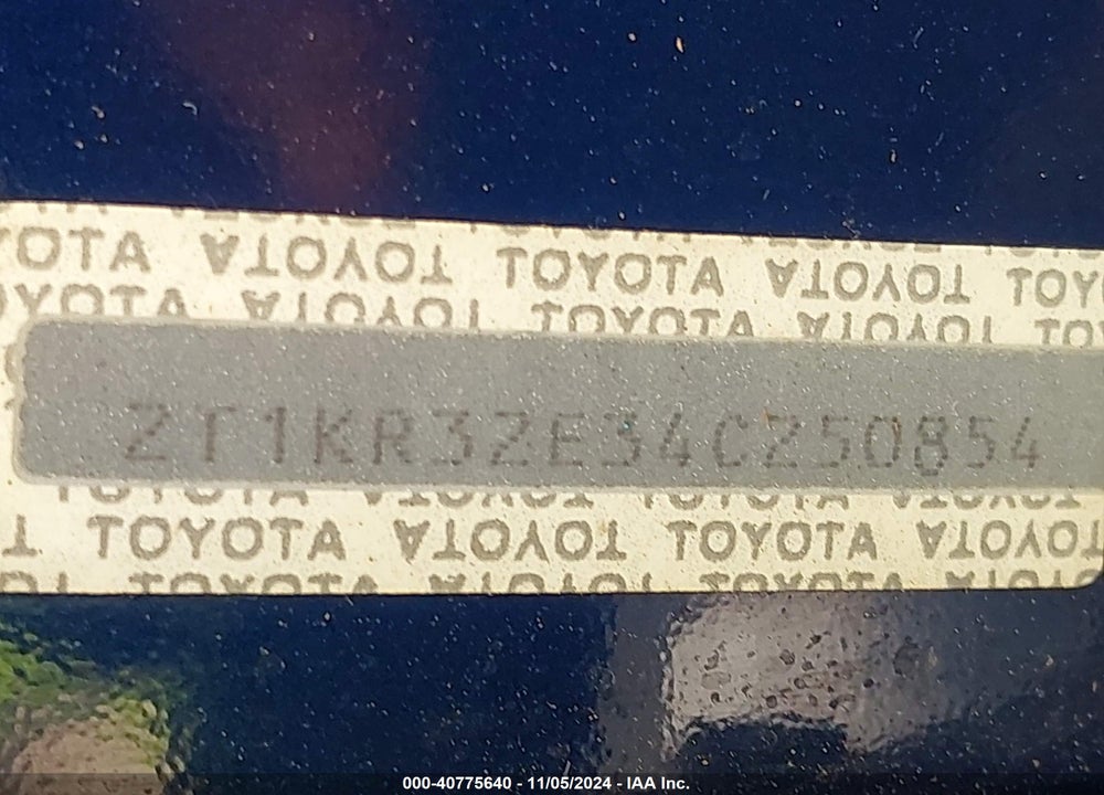 2004 TOYOTA MATRIX STANDARD VIN: 2T1KR32E34C250854