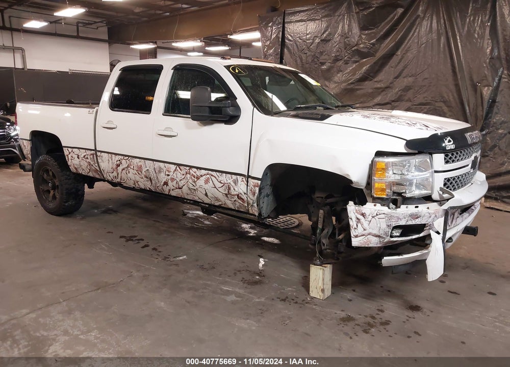 2014 CHEVROLET SILVERADO 2500HD LTZ VIN: 1GC1KYCG8EF126214