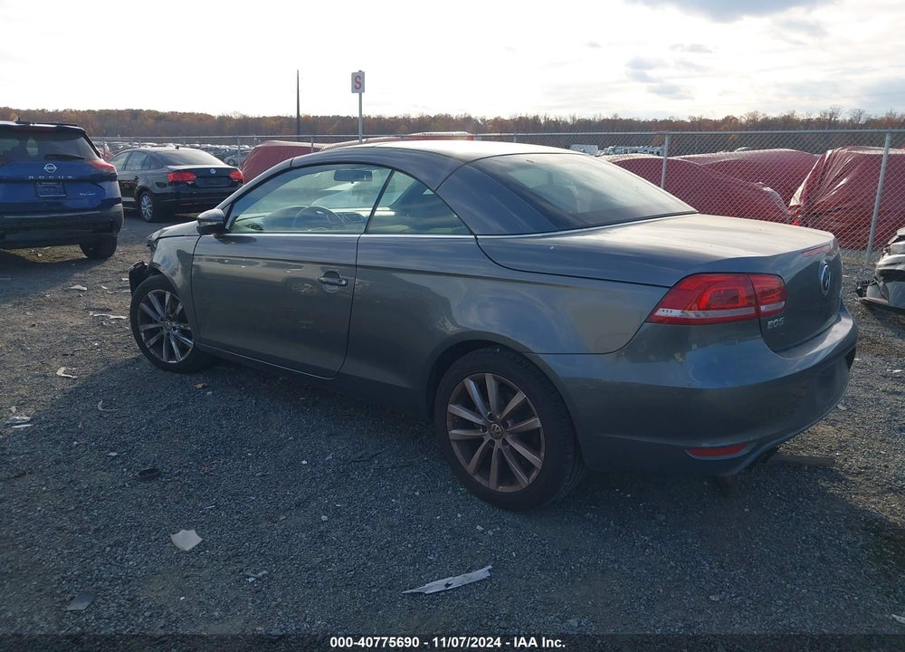2015 VOLKSWAGEN EOS KOMFORT EDITION VIN: WVWBW8AH6FV002132